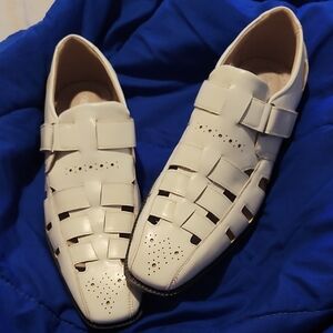 Stylish White Leather Sandals